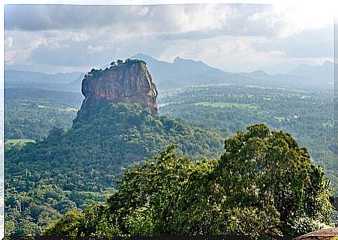 Ronald David Laing went to Sri Lanka, among other places